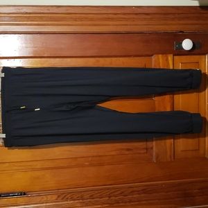 Zyia NWOT  Black Everywhere Zipper Jogger